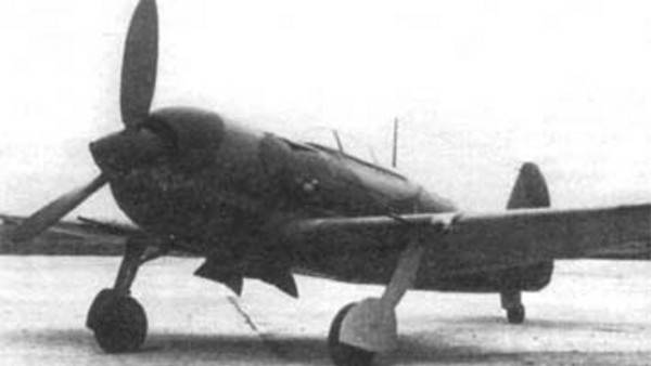Jakovlev Jak 7 M-82