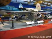 Vojenské letecké muzeum Praha Kbely 1.května 2008 - Piper L-4J Cub (Grasshopper) 